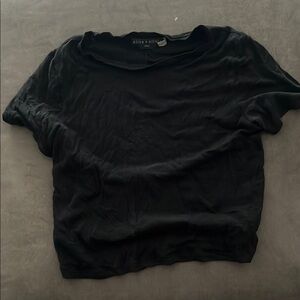 Alice + Olivia Black Short Sleeve Peter Pan Collar Tee